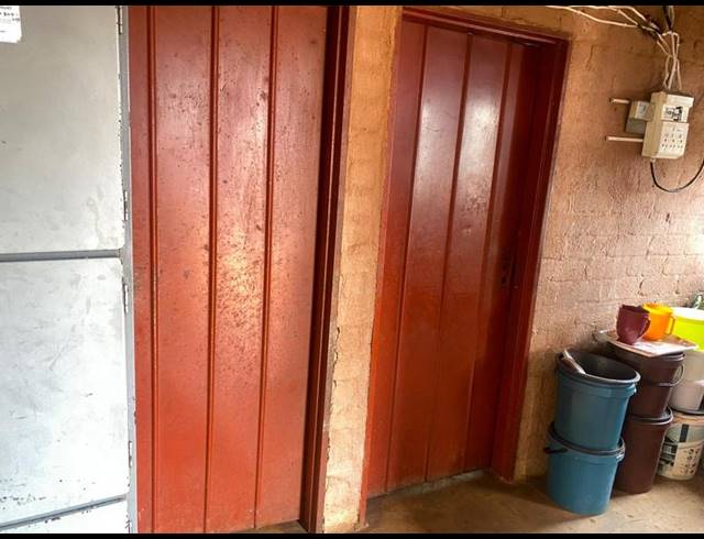 2 BEDROOM HOUSE FOR SALE IN LEHAE